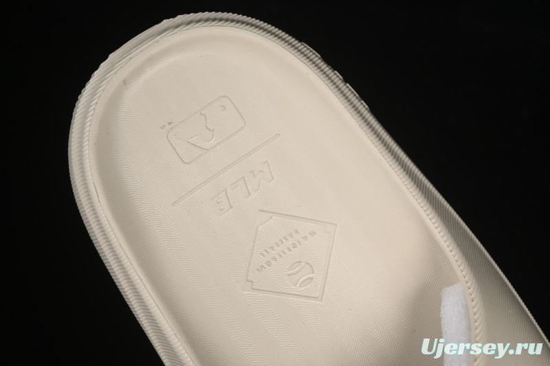 New York Yankees MLB Skipper Slide Summer Casual Sandals - 3ALPS015350IVS