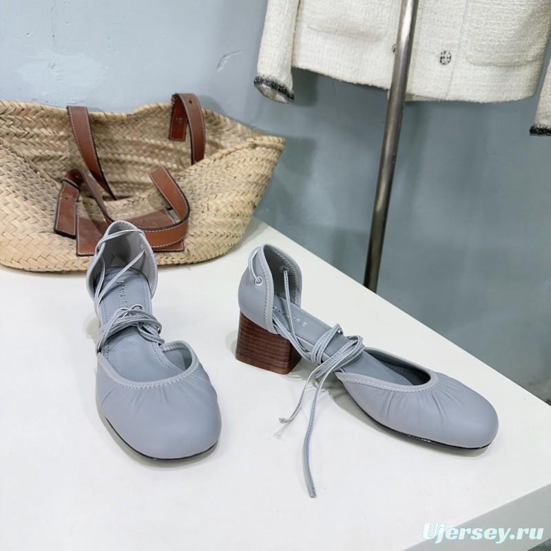 2025 Women LEMAIRE Light Grey Leather Mary Jane Block Heel KFY00300