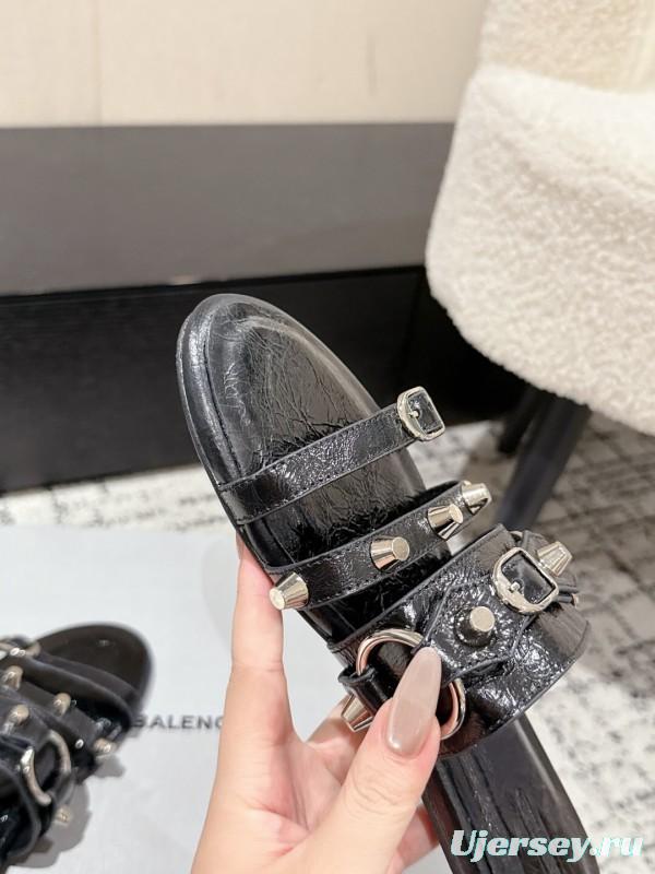 2025 Slippers Balenciaga Black Leather Metal Buckle KFY00289