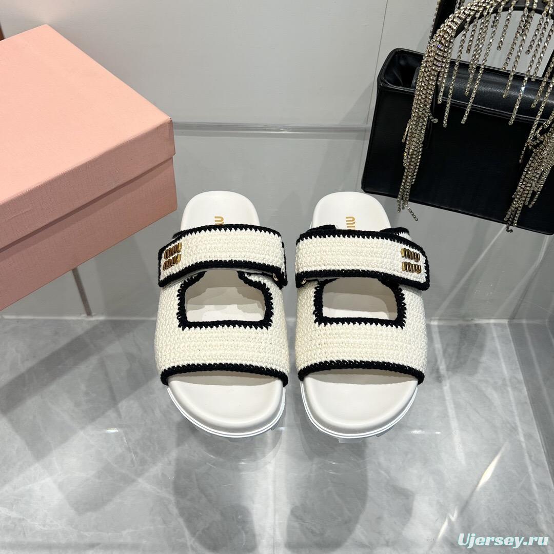 2025 Miu Miu White Black Knitted Leather Slippers KFY00290