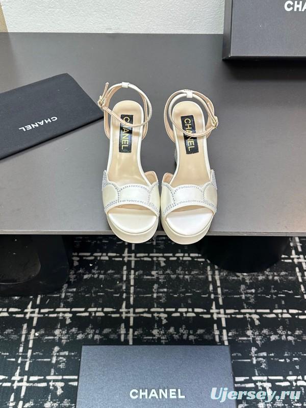 2025 Women Chanel White Leather Platform Sandals Beaded LY00320