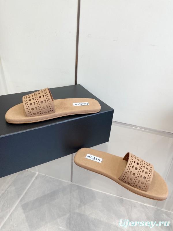 2025 ALAIA Beige Leather Slippers KFY00280