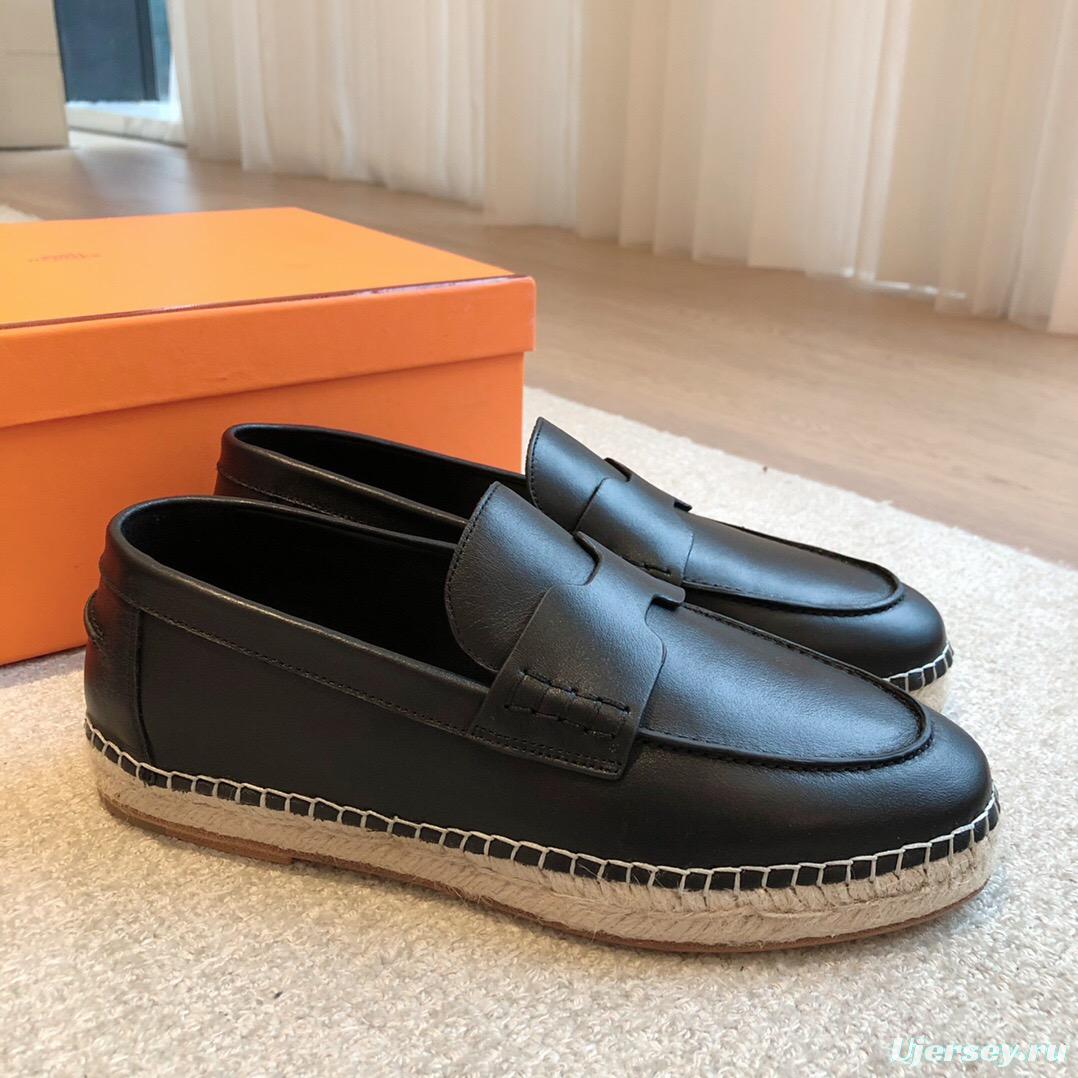 2025 Unisex Hermès Black Calfskin Leather Loafers AS00380