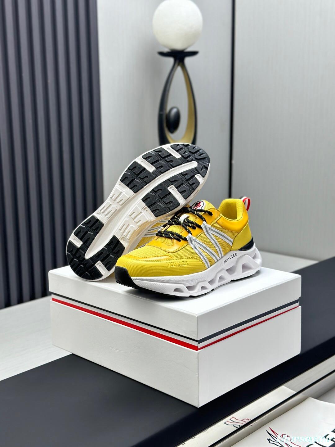 2025 Unisex Moncler Yellow Black White Cordura Gore-Tex Rubber Outdoor Running Shoes AS00390
