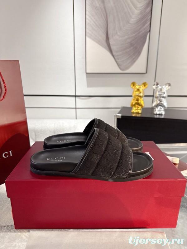 2025 Unisex Gucci Black Fabric Slippers GG Embossed AS00240