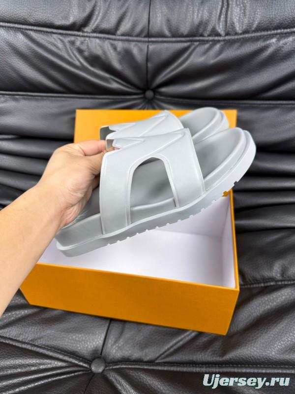 2025 Men Louis Vuitton White Leather Slippers AS00180