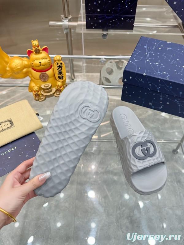 2025 Men Gucci Light Blue Rubber Slippers Interlocking G KFY00170