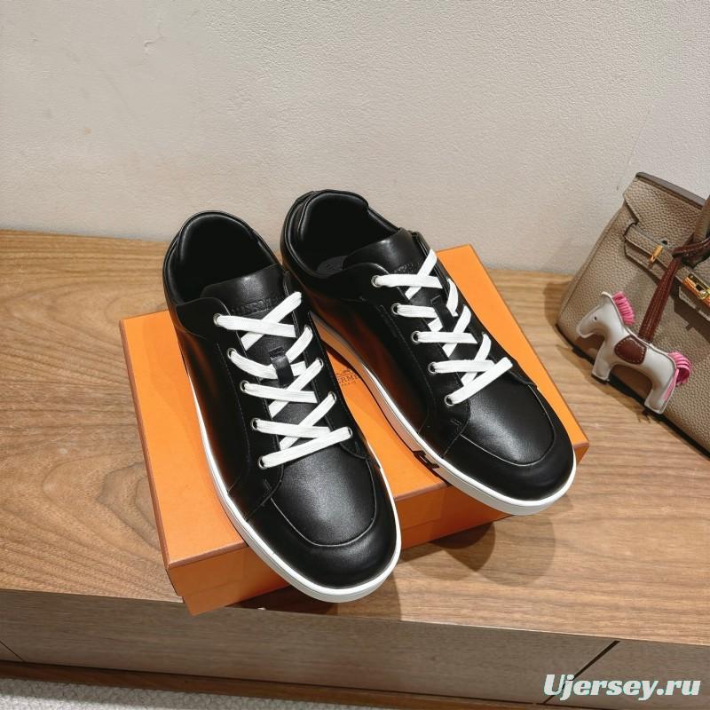 2025 Unisex Hermès Black Leather Sneakers AS00380