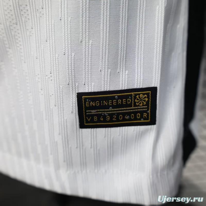 Player Version 25/26 Paris Saint-Germain White with Pink Trim Jersey