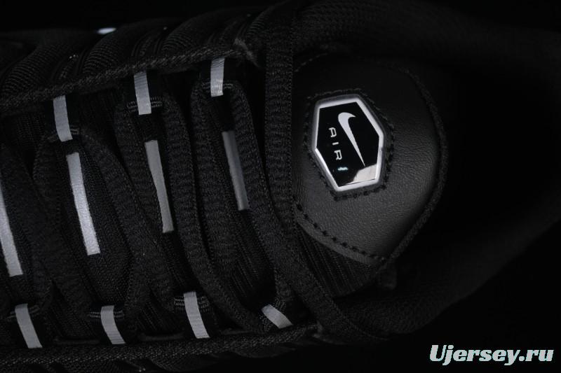 Nike Air Max Plus Retro Running Shoes with Air Cushion Technology - DM2362-001