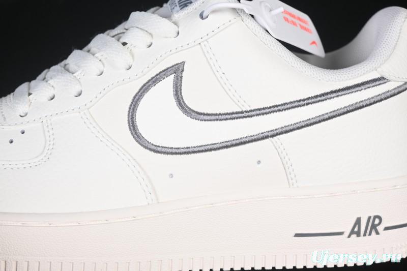 Nike Air Force 1 '07 Low Casual Sneakers with Full-Length Air Cushion - IB7677-101