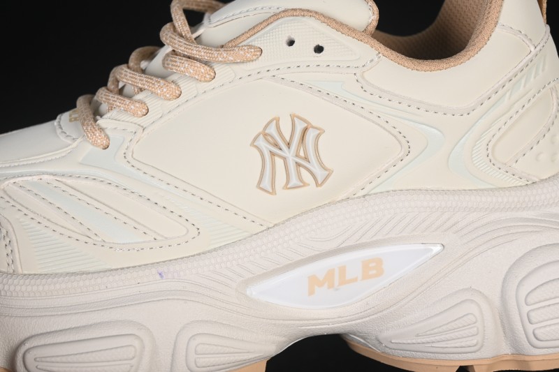 Adidas NY MLB Winner Chunky A Platform Running Shoes - 3ASHW005N50CRS