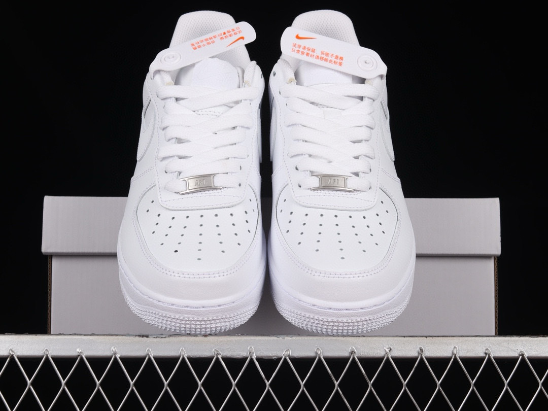 Nike Air Force 1 '07 Low Classic All-White Low-Top Casual Sneakers - CW2288-111