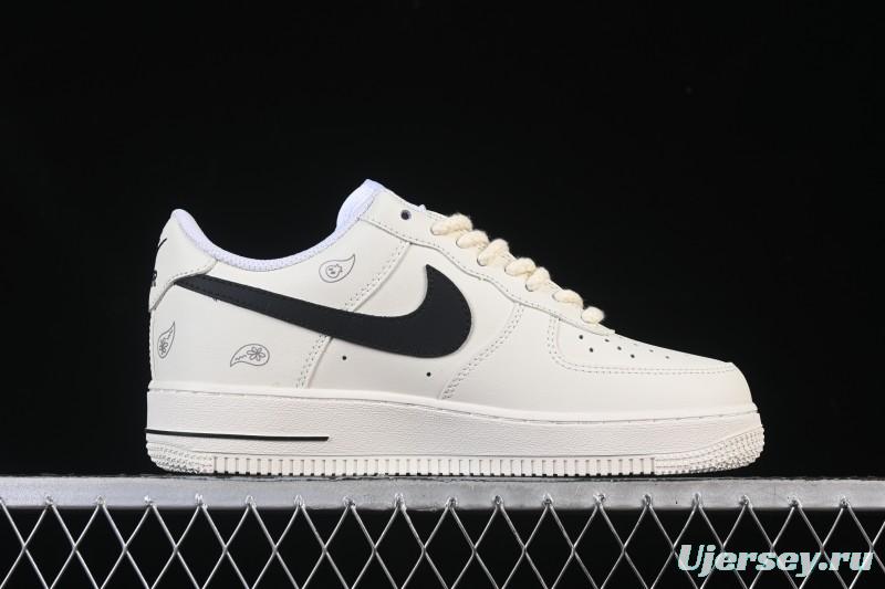 Nike Air Force 1 '07 Low Casual Sneakers in White Black - ZH0318-128
