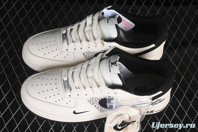 Nike Air Force 1'07 Low Casual Sneakers with Full-Length Air Cushion - XD2588-601