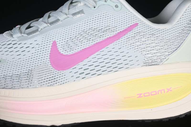 Nike Air Zoom Vomero 18 Cushioned Running Shoes - IH3634-099