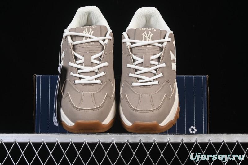 New York Yankees Bigball Chunky Vintage Window Platform Sneakers - 3ASHVT35N50BRS