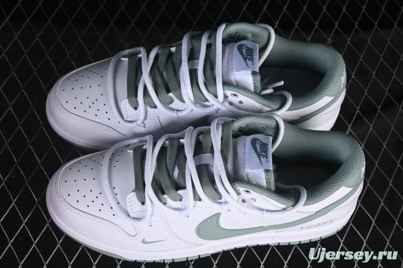 Nike SB Dunk Low Anniversary Custom Low-Top Skate Shoes - WG0528-102