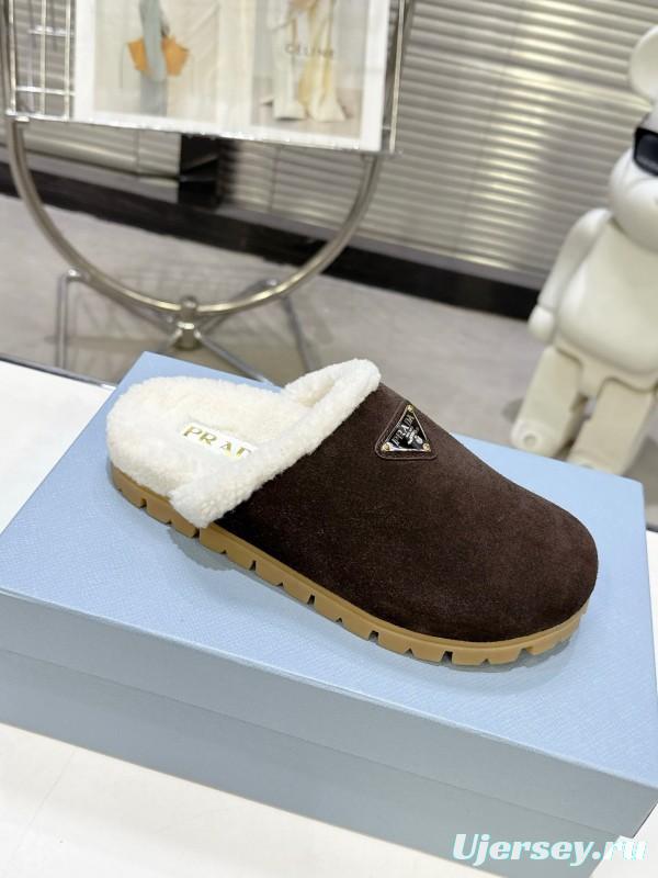 Prada Fall/Winter 2025 New Fur Mule Slippers Triangle Buckle Bread Head Half Slippers - KFY00270