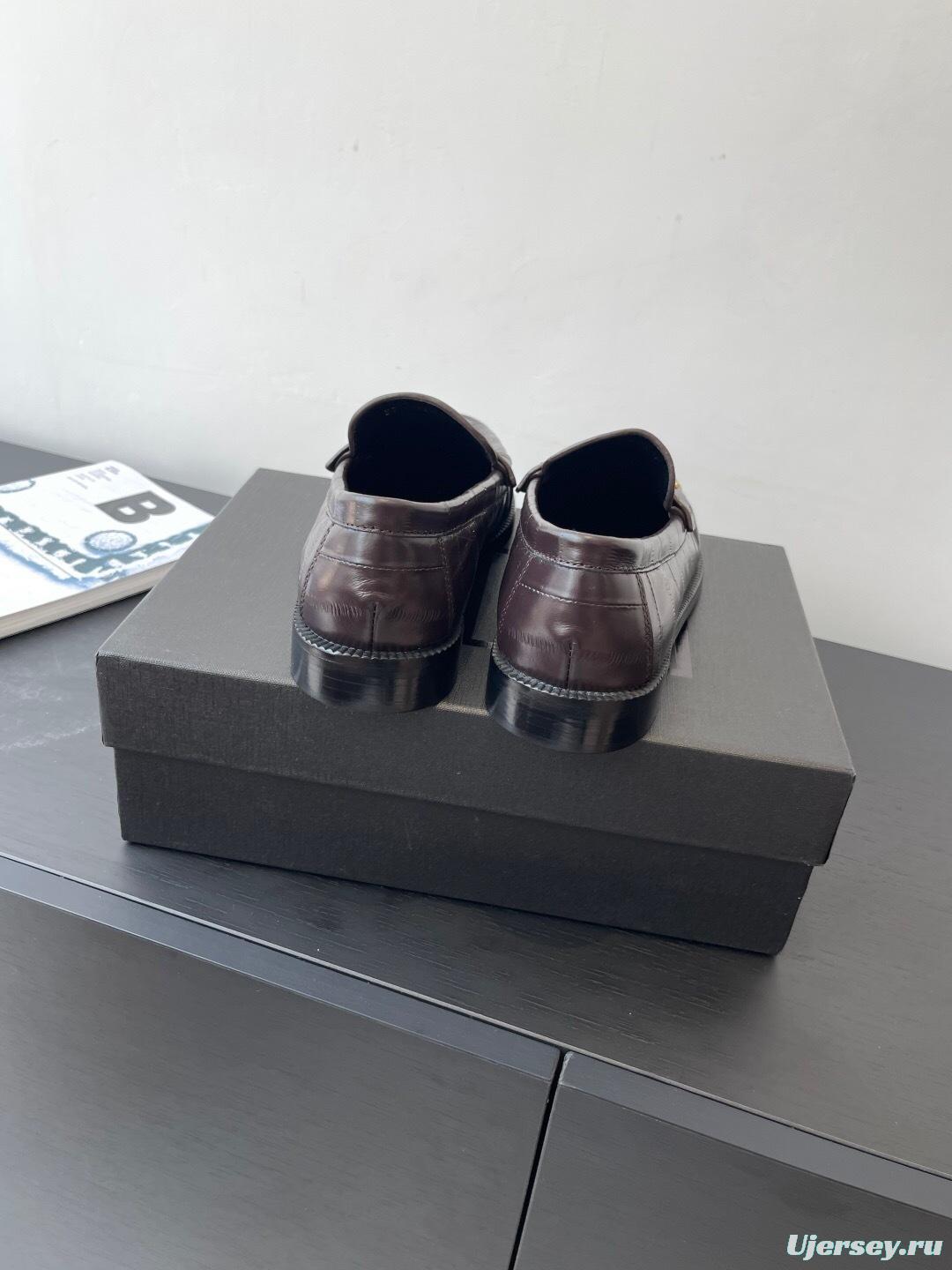 Saint Laurent Classic Loafer Leather Shoes - KFY00350