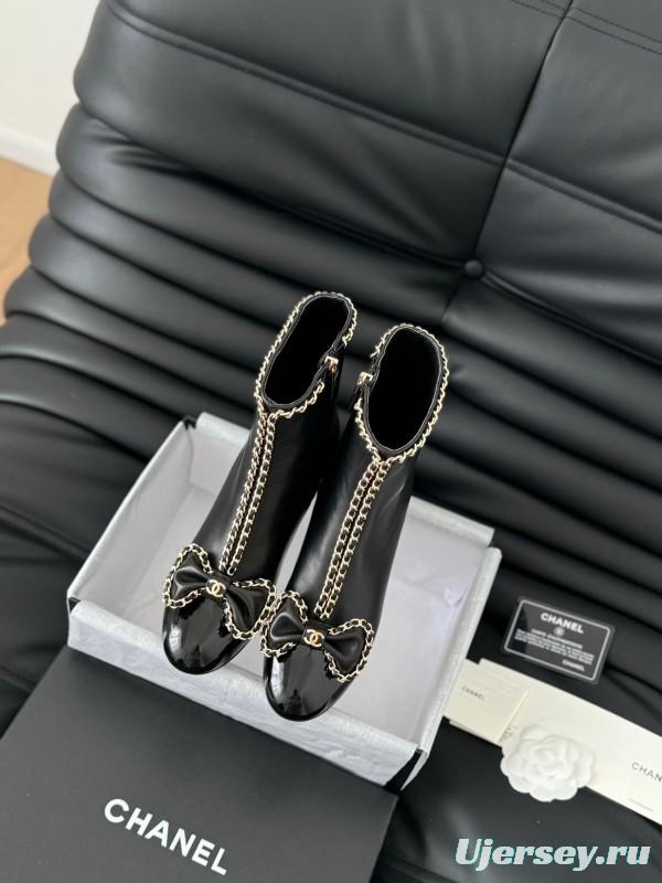 Chanel Classic Chain Boots for Women - LY00380