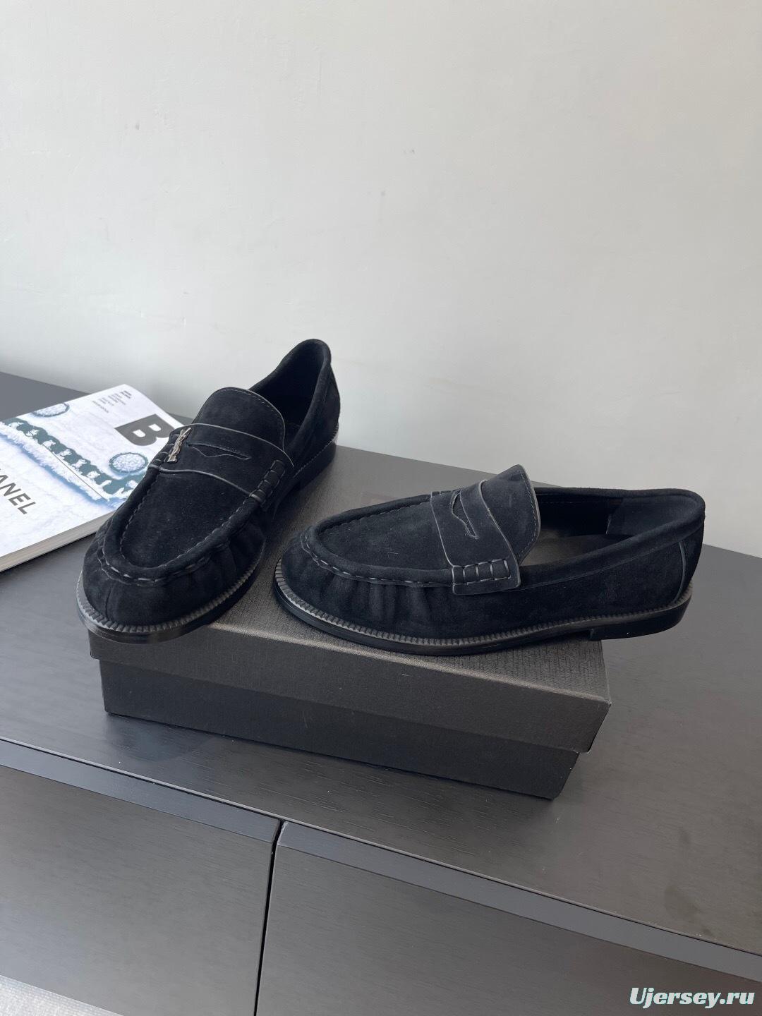 Saint Laurent Classic Loafer Mule Flats - KFY00350