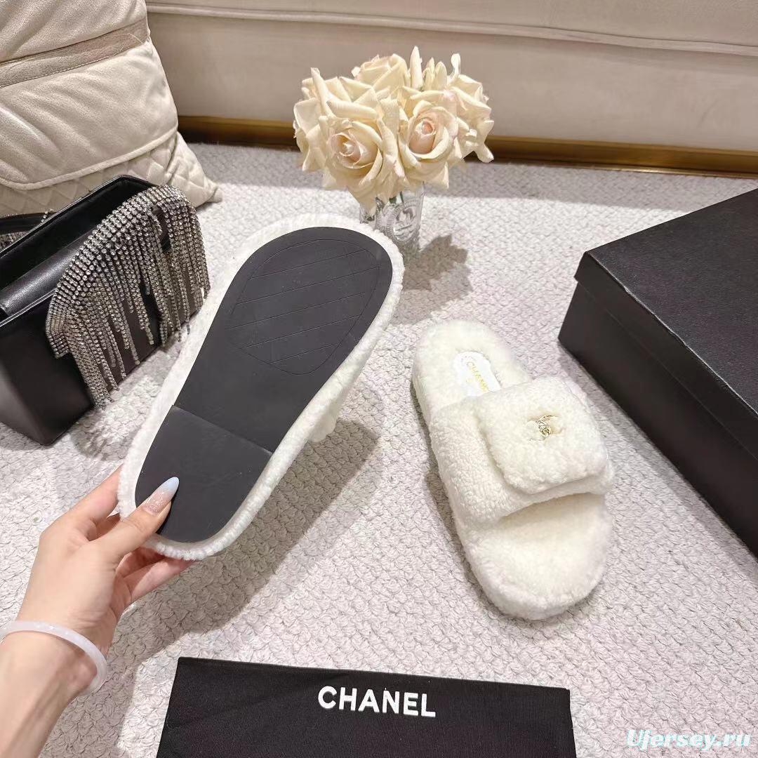 Chanel 2025/SS Slingback Lock Buckle Butterfly Fur Slippers - LY00250