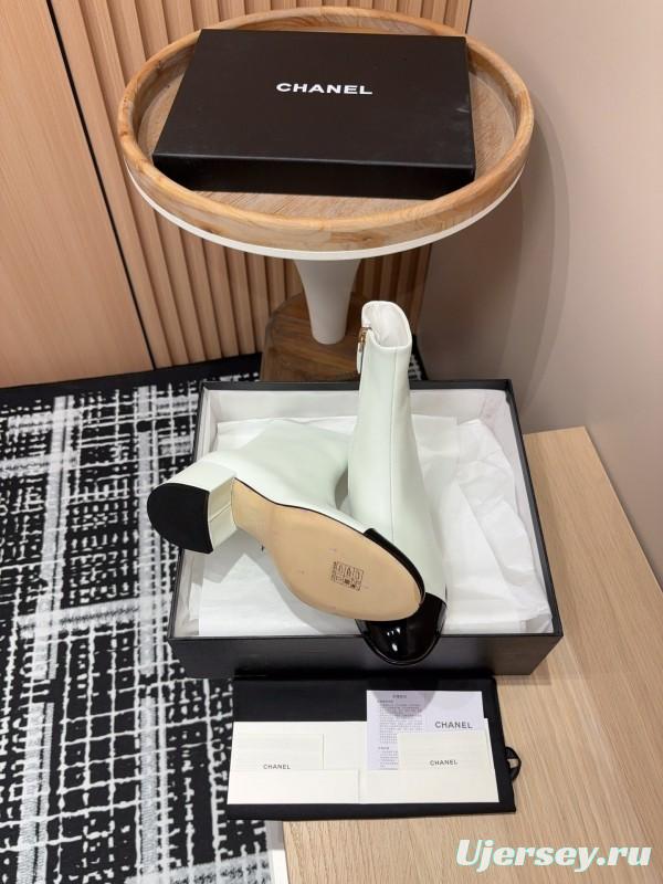 Chanel 2025/SS Quilted Patent Leather Block Heel Elastic Ankle Boots - LY00350