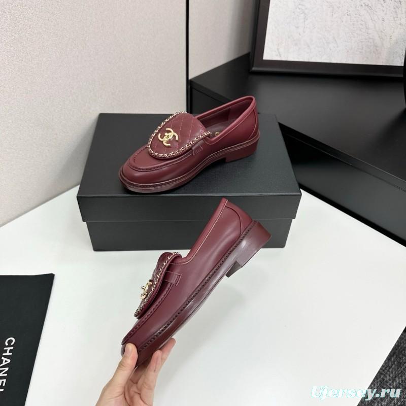Chanel Classic Flap Chain CC Loafers with Buckle Closure - LY00320
