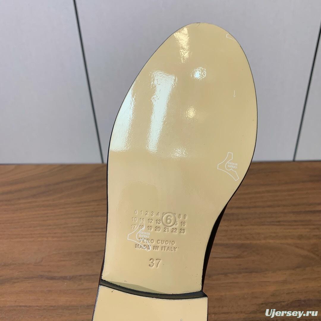 Maison Margiela SS 2025 Retro Slim-Fit Loafers - KFY00320