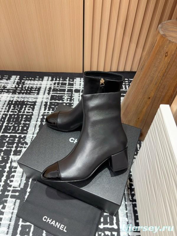Chanel 2025/SS Patent Leather Block Heel Elastic Ankle Boots - LY00350