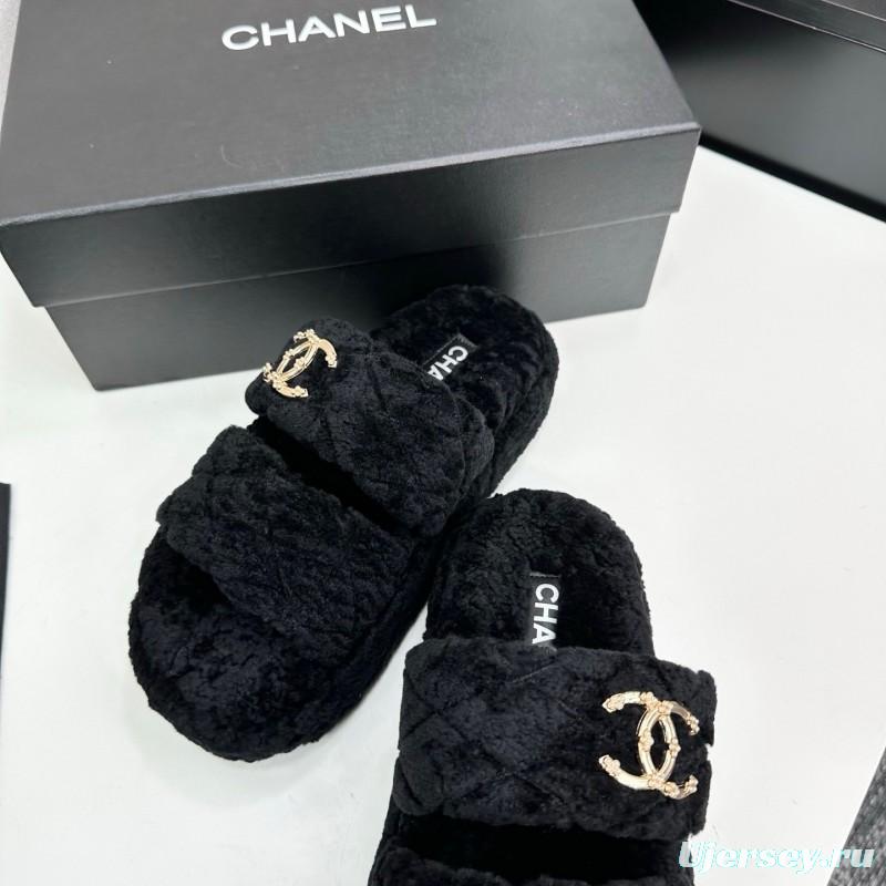 Chanel 2025 SS New Autumn Winter Lazy Sheep Genuine Wool Lazy Slippers Chanel Quilted Platform Fur Slippers - LY00300