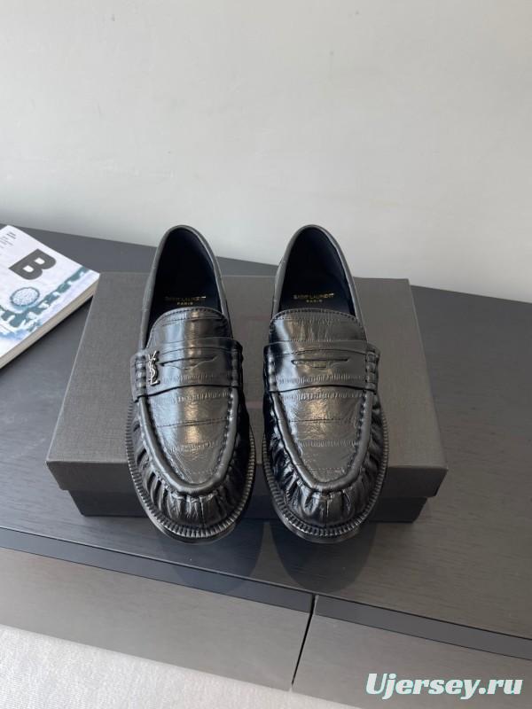 Saint Laurent Classic Loafer Flats - KFY00350