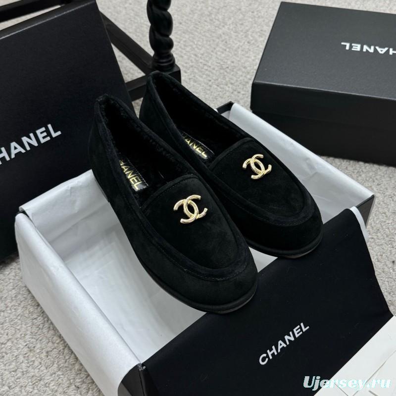 Chanel 2025/SS Teddy Fur Loafers with Double C Logo - KFY00300