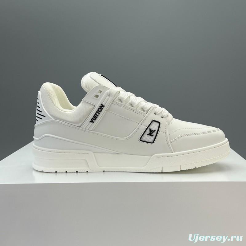 Louis Vuitton Trainer Retro Basketball-Inspired Sneakers with Mixed Materials - LY00430