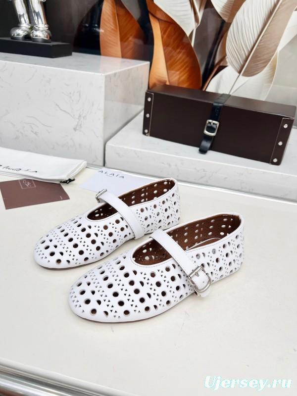 Alaia 2025/SS Perforated Ballet Flats - LY00320