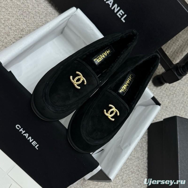 Chanel 2025/SS Teddy Fur Loafers with Double C Logo - KFY00300