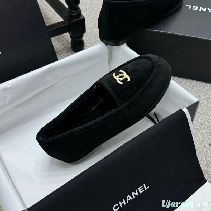 Chanel 2025/SS Teddy Fur Loafers with Double C Logo - KFY00300