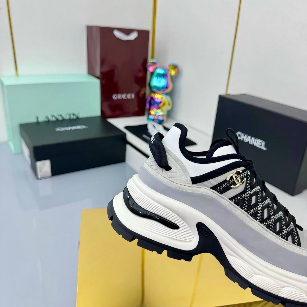 Chanel 2025 SS Panda Sneakers Classic Design Casual Sports Shoes - LY00360