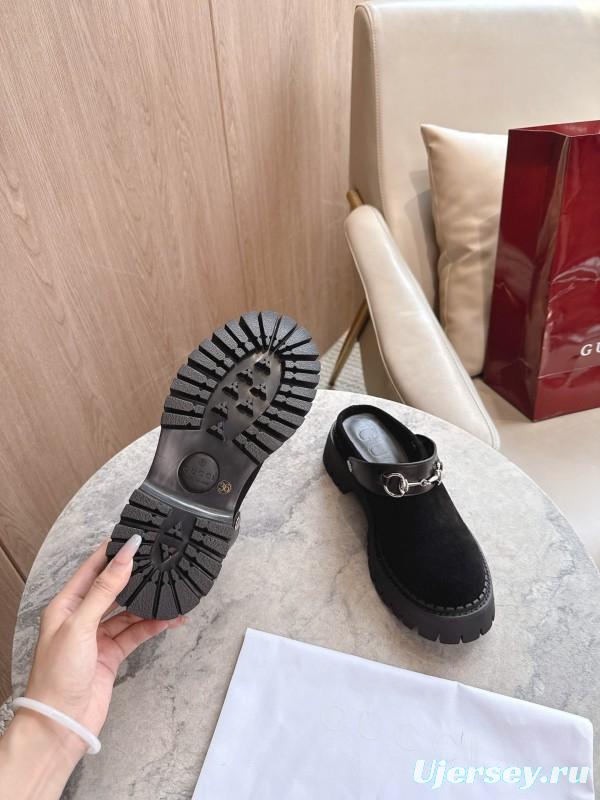 Gucci Women's Mule Shoes with Horsebit Detail - LY00300