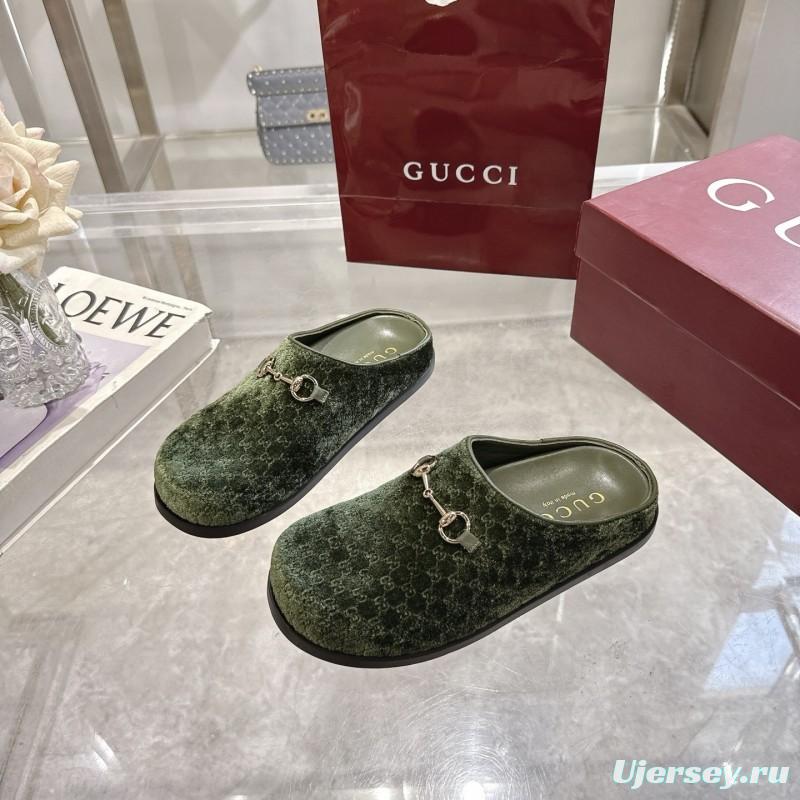 Gucci Women's Mule Shoes Velvet with Horsebit Detail - LY00240
