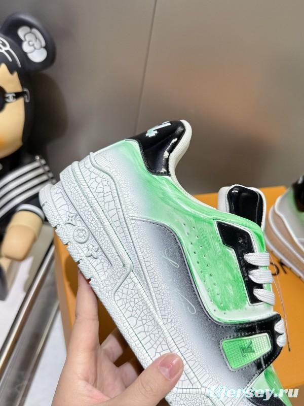 Louis Vuitton Trainer Basketball Series Crackle Glaze Process Sneakers - LY00490