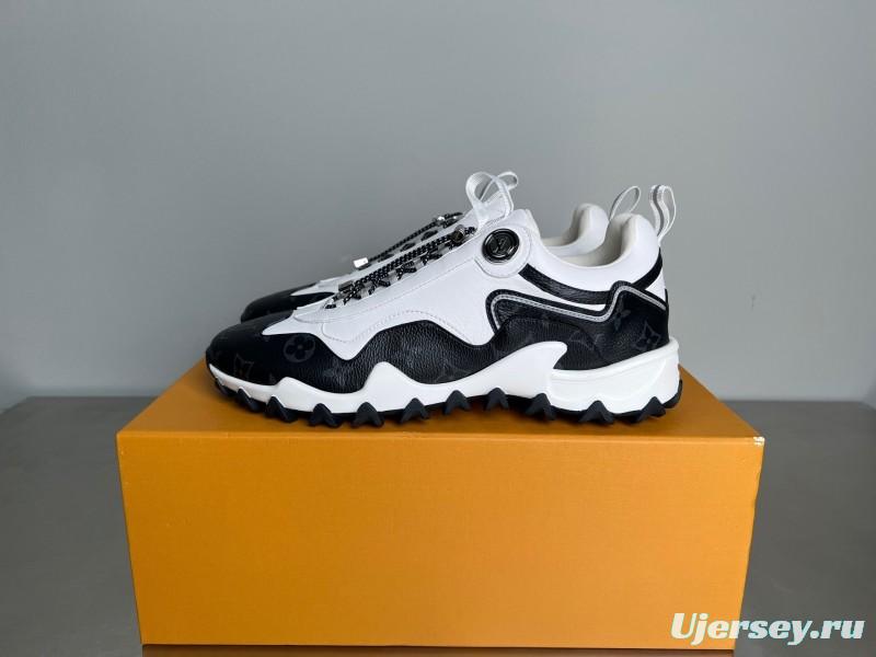 Louis Vuitton Lv RUSH Calfskin Metal LV Circle Accessory Slip-Resistant Low-Top Casual Lifestyle Shoes - YC