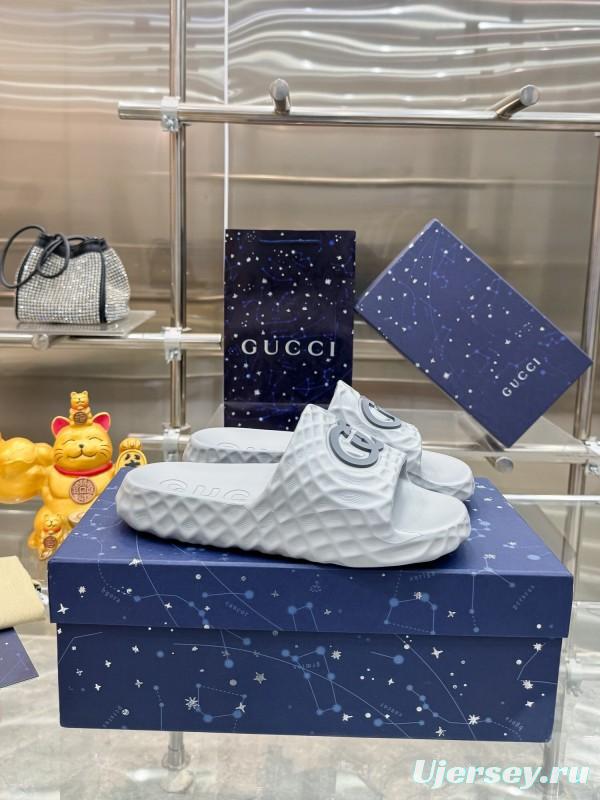 Gucci Lido Interlocking G Textured Rubber Sandals for Men - AS00170