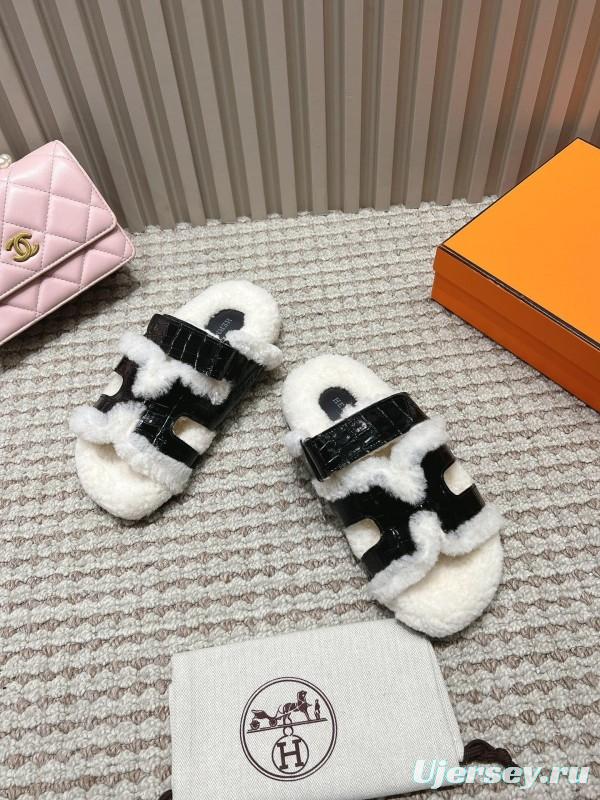 H Sandals 2025 SS Collection Lightweight Summer Flip Flops - LY00280