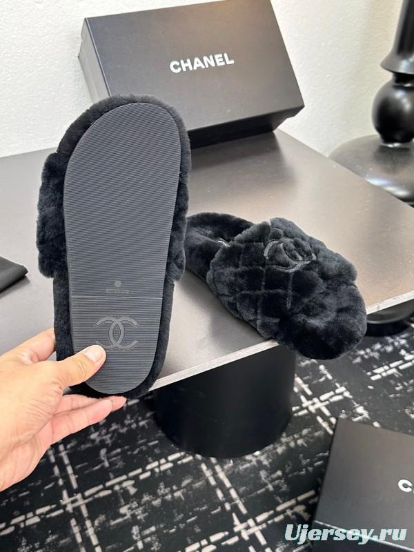 Chanel 2025 SS Fashion Fur Slippers - LY00250