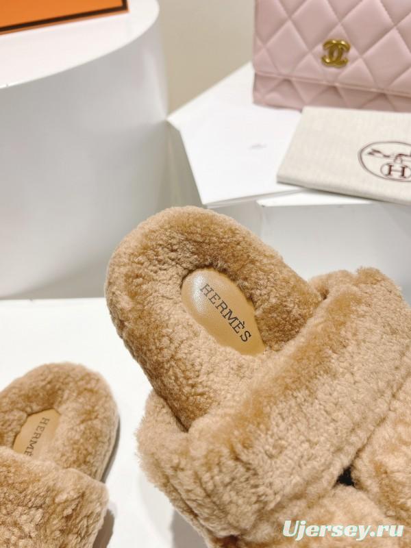 H Love Erjiu Full Wool Slippers with Slightly Curled Fur - LY00270
