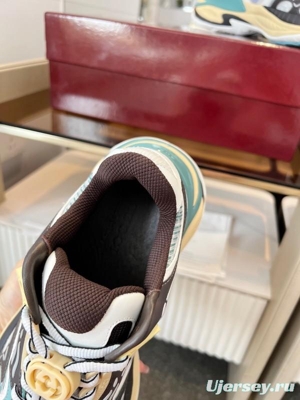 Gucci 2025/SS Series 2.0 Sneakers with Retro-Futuristic Design and Reflective Stripes - LY00460