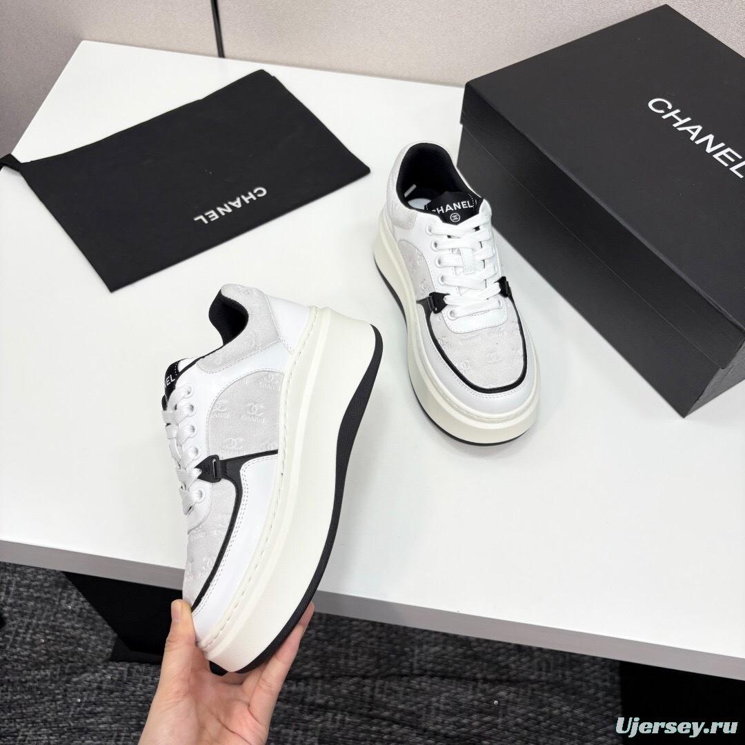 Chanel 2025 SS Panda Casual Sneakers - LY00340