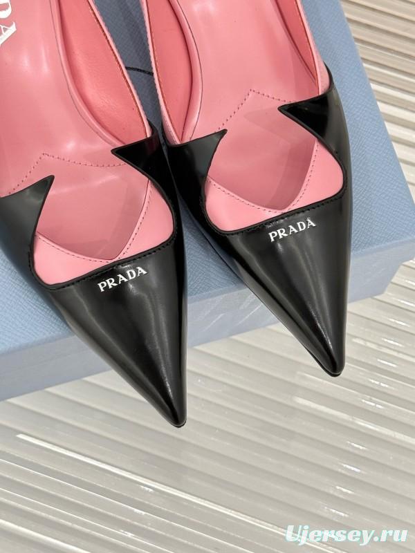 Prada 2025 SS Catwalk Pointed Toe Kitten Heel Single Shoes - KFY00310